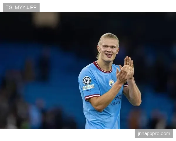 努涅斯如何突破哈兰德垄断的中锋生态寻求立足